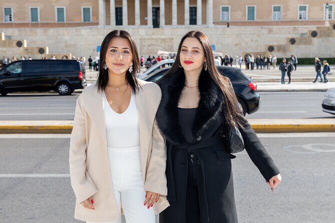 1 Hour Private Photo Session in Athens - What’s included: photos, social videos, and real editing