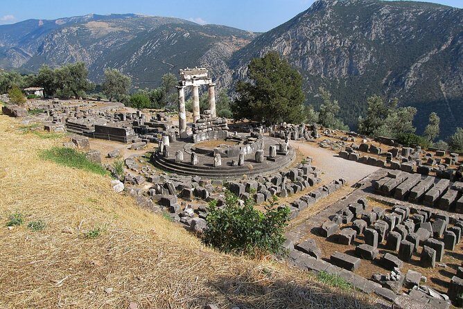 10 Day Best of Greece Tour, Olympia, Meteora, Delphi & Santorini - Ancient Olympia: Games Origins Plus Olive Oil and Honey Breaks