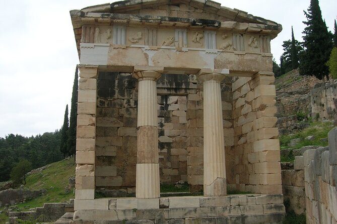 2-Day Delphi & Olympia Tour with Olive Oil & Honey Tasting - Day 2: Olympia’s Olympic origin, the oath, and the market tastings