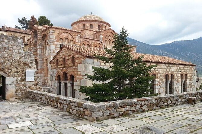 2-Day Private Tour to Delphi and Meteora from Athens - Private Athens Pickup and a Smooth Two-Day Route to Delphi and Meteora