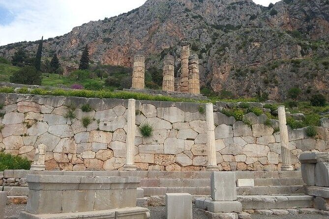 2-Day Private Tour to Delphi and Meteora from Athens - Kalambaka Overnight: The Reset Button Before Meteora