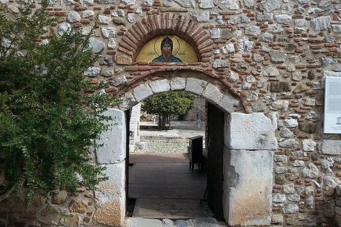 2-Day Private Tour to Delphi and Meteora from Athens - Meteora Monasteries with Photo Time and Cliff-Edge Views
