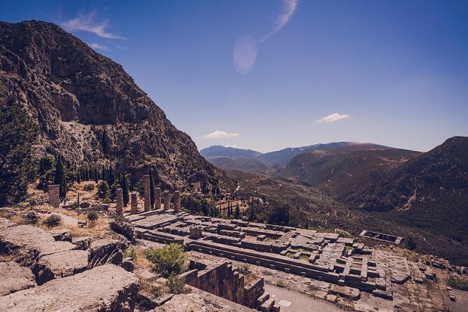 2-Day Trip to Delphi from Athens - Overnight at Hotel Amalia in Delphi: good base, mixed food expectations