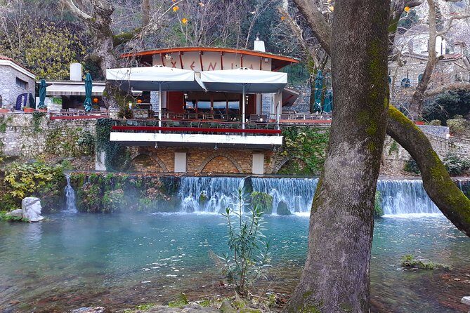 2 Days Private Tour/ Delphi (Apollo Oracle) & Meteora (Orthodox Monasteries) - Delphi’s Apollo sanctuary: the omphalos “navel” and the oracle center