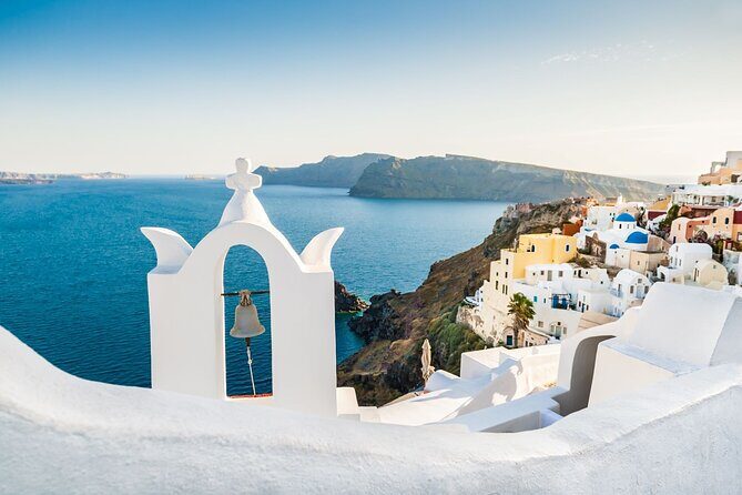 2 Days Trip to Santorini from Athens - Your Santorini base and breakfast: what “3-4 star with breakfast” means in real life