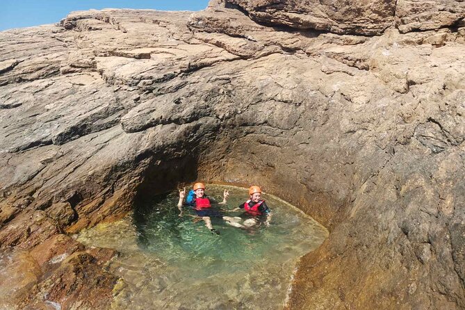 3-Hour Small Group Coasteering in Sounio - Who should book this coasteering trip from Sounio