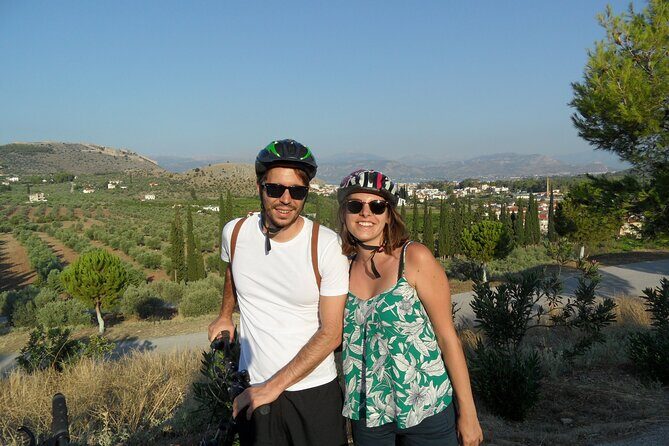 3in1; Cycling, sightseeing, tasting - Food tastings that feel local, not like a checklist