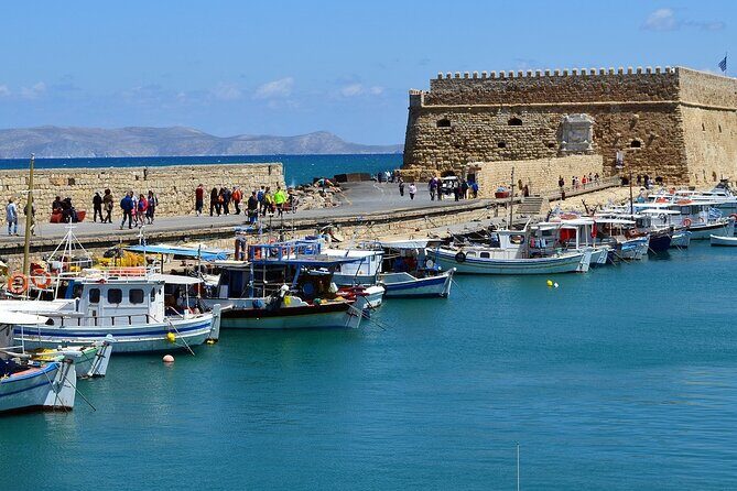 4 Day Private Tour, Crete, Santorini, Mykonos, Delos from Athens - Day 3 Mykonos: Ferry Arrival, Town Walking, and Optional Wine/Olive/Food Tour