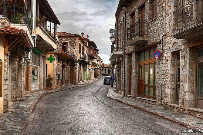 4-Days Argolis,Ancient Olympia,Delphi,Meteora private tour from Athens - Meteora monasteries and Thermopylae’s hot gates: the last day hits hard