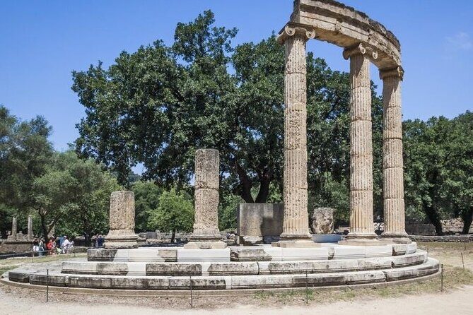 4day Spanish tour in Epidaurus Mycenae Olympia Delphi and Meteora - Price and value: what $728.56 buys you in real life