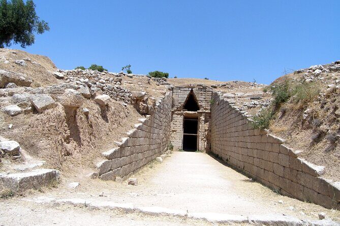 5-Day Best of: Nafplio Mycenae Epidaurus Olympia Zakynthos island Delphi Meteora - Who this private tour is best for