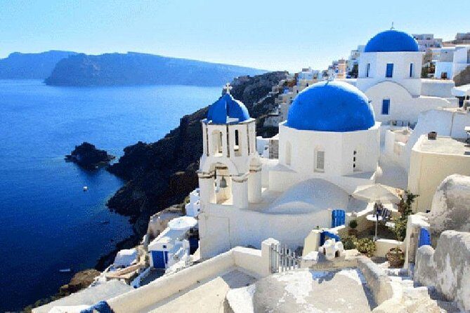 5 Day Tour in Delphi, Meteora, Santorini, Mykonos and Delos - Meteora monasteries by cliff road: two views, two Byzantine stops