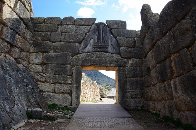 5 Days Private Ancient Cities Tour of Greece from Athens - Day 1: Corinth Canal, then Olympia’s stadium experience