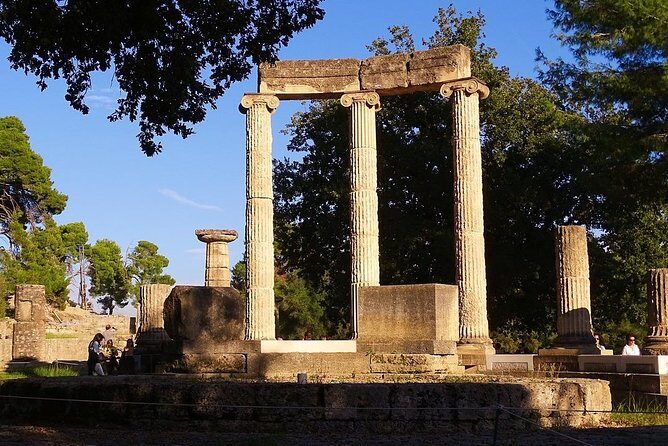 7-Day Northern Greece Tour – Meteora, Kastoria & Thessaloniki - Day 3: Nymfaio optional add-on (or just enjoy Kastoria)