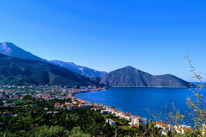 9-Day Ultimate Greek Experience: Peloponnese, Delphi, Zagori, Meteora, Vergina - Day 1: Corinth Canal to Epidaurus theater acoustics in one day
