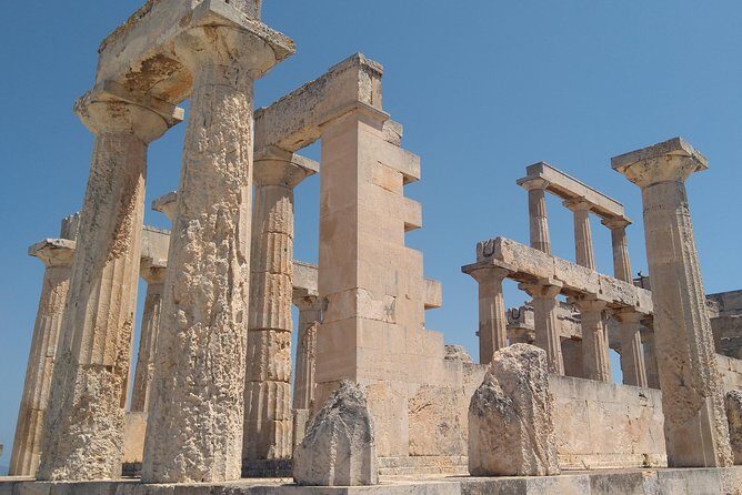 Aegina Island St Nektarios & Temple of Athina Aphaia Private Tour - Perdika: fishing-village charm and the best kind of lunch break
