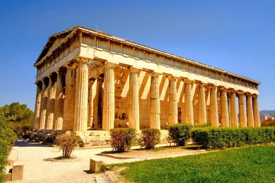 Ancient Agora: Audiovisual self-guided tour with 3D models - Step-by-step: how the app experience unfolds on-site