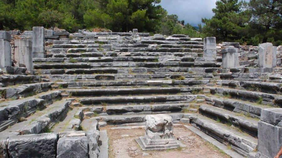 Ancient Agora: E-Ticket w/Treasure Hunt Tour on your phone - The “how” behind the smartphone riddles (and why kids stay with you)