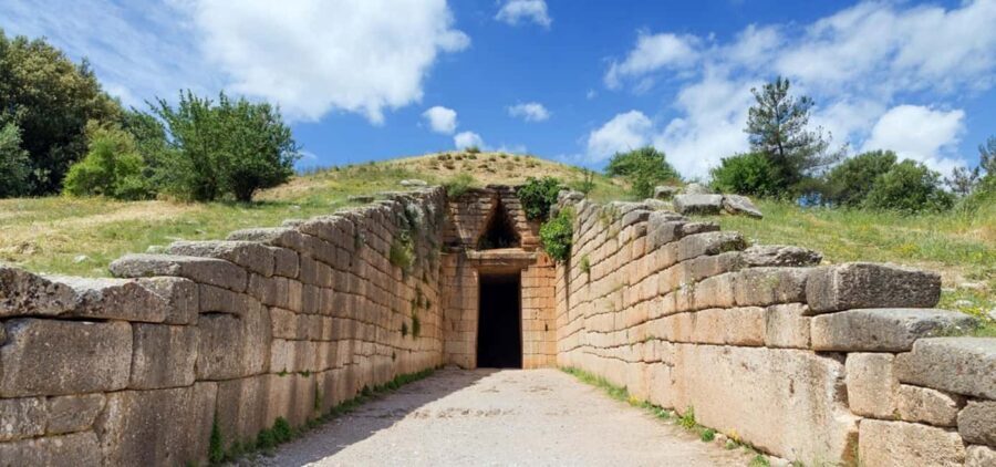 Ancient Corinth, acrocorinth castle and Thermal Spa Day - Daphni Monastery: A Quick Stop With Big 11th-Century Weight