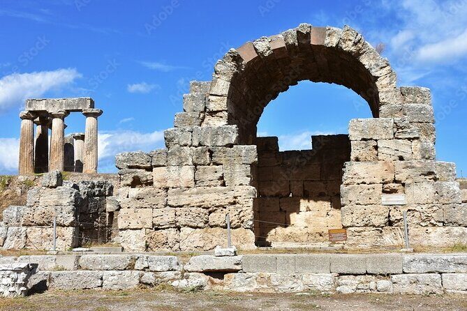 Ancient Corinth: Self-Guided Audiovisual Tour with 3D Models - Peirene Fountain and the sound of running water