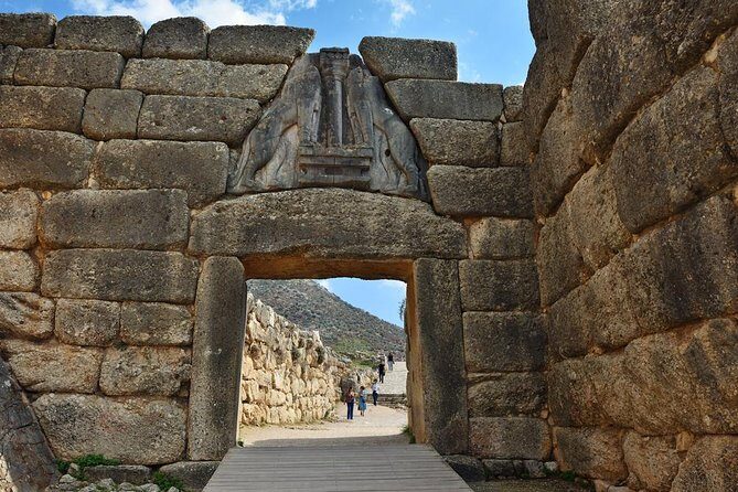 Argolis - Extended Full Day Trip from Athens - Nafplion port hour: charming pause between major sites