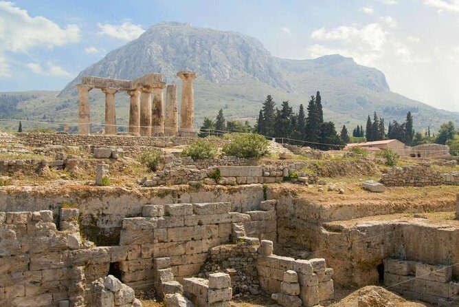 Argolis Olympia Delphi & Meteora 4-Day Tour - Meteora: UNESCO cliffs, three monasteries, and that James Bond detail