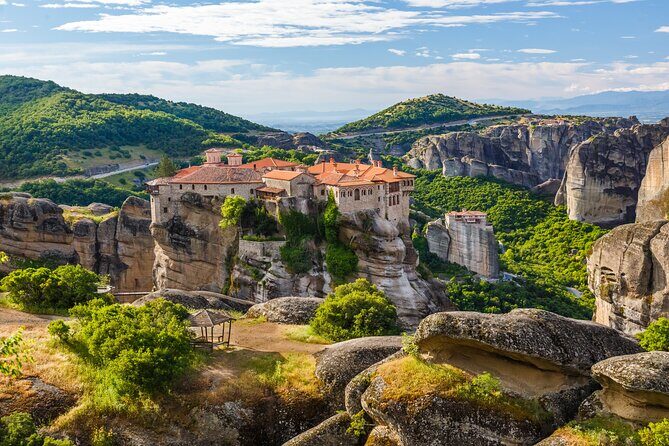 Athens: 2-Day Trip to Meteora with Guided Tours and Hotel - Hotel Time in Kalambaka: Why That Included Night Is the Secret Weapon
