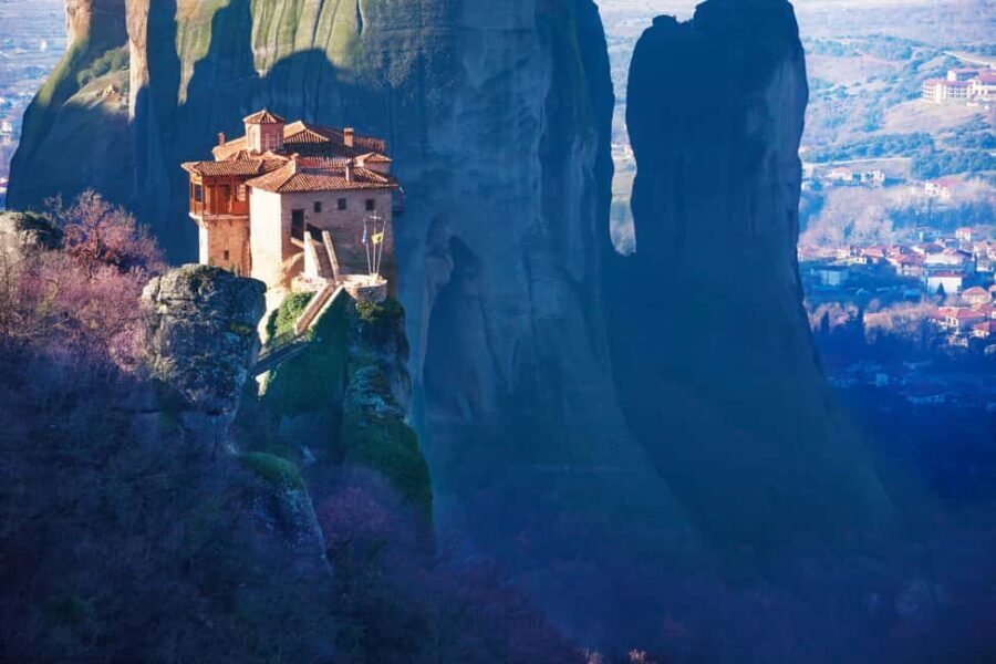 Athens: 2-Day Trip to Meteora with Hotel Stay & Lunch - From Athens to Kalabaka: The Smoothest Part Is How It Handles Baggage
