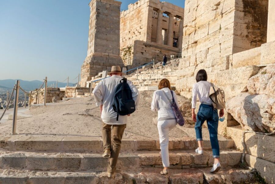Athens: Acropolis FULLY PRIVATE Tour with Licensed Guide - Panoramic views and photo spots that don’t waste your time