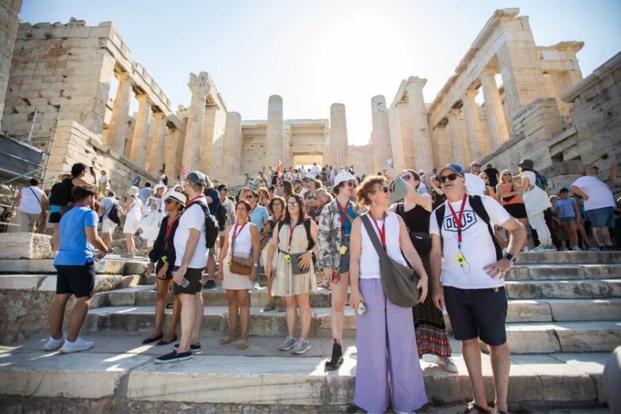 Athens: Acropolis Guided Walking Tour & Plaka Audio Tour - Erechtheion and the Caryatids: when the details become the point