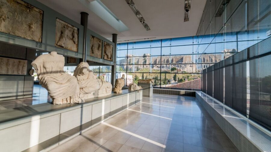 Athens: Acropolis Museum Tour with Skip-the-Line Entry - Meeting at the Metro and Getting In Fast