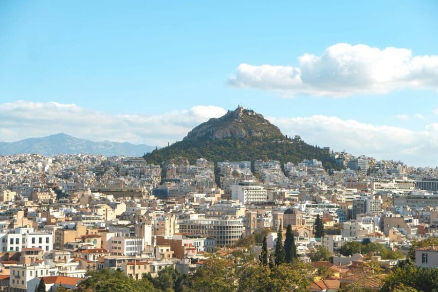 Athens: Acropolis Parthenon best sightseeing 4 hours tour - Pickup and private comfort: the practical win