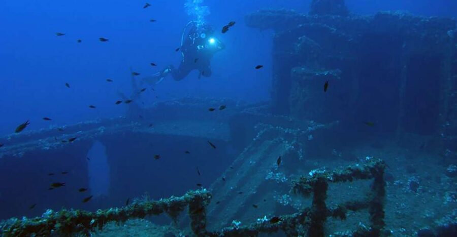Athens: Adventure Dives in Nea Makri for Certified Divers - The 30-minute safety briefing: why it matters for certified divers
