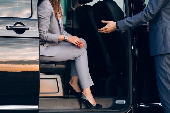 Athens Airport Private Arrival Transfer with Meet & Greet - Why a private meet-and-greet beats the taxi scramble