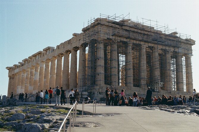 Athens Airport to Athens Hotels Private Transfer with Meet&Greet - On-board Wi‑Fi and water: tiny perks that keep you sane