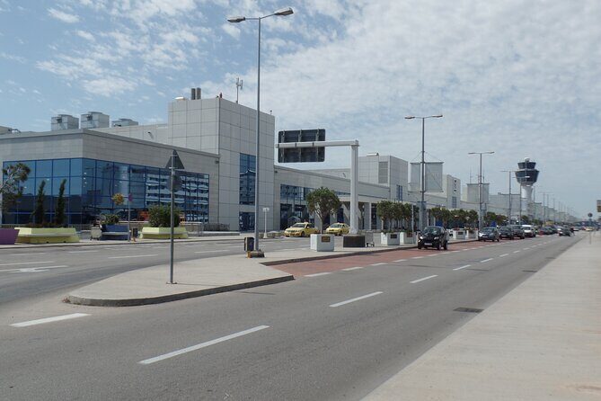 Athens airport to Lavrio port/ hotels private transfer - The Ride Details: WiFi, A/C, and Bottled Water