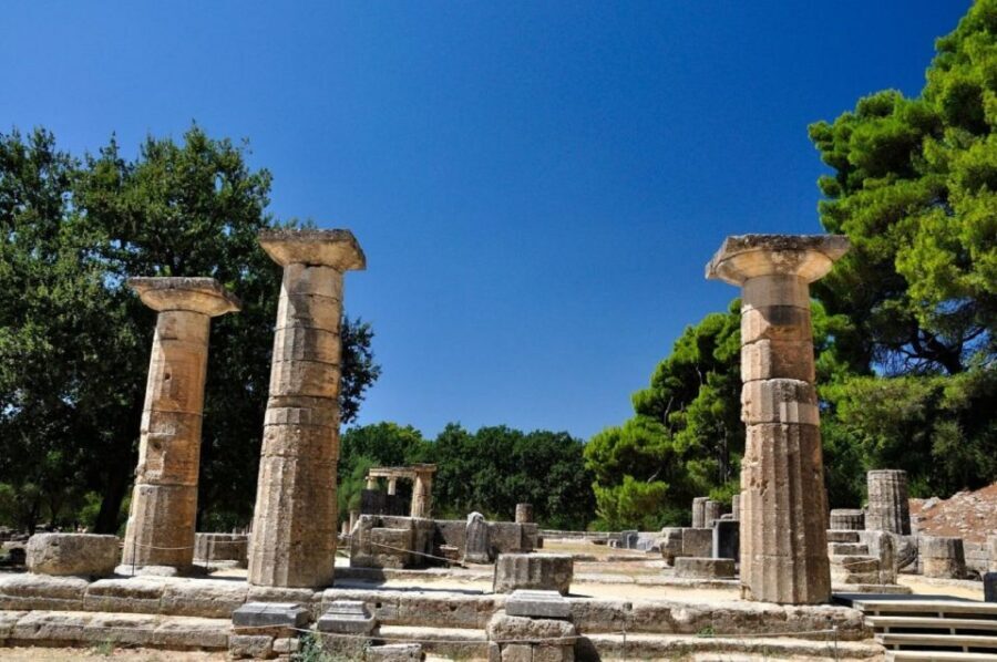 Athens: Ancient Olympia and Corinth Canal Private Tour - Who guides you inside: private driver vs licensed access