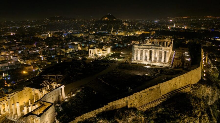 Athens and Piraeus: Private Night Tour - Four hours, two cities: Athens to Piraeus without the hassle