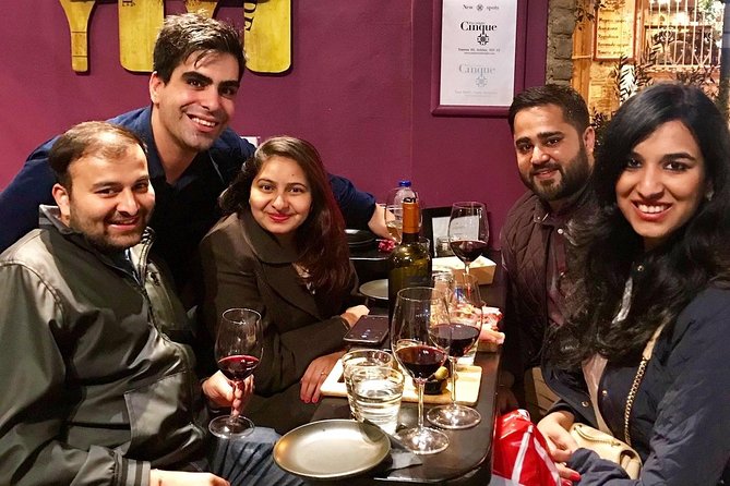Athens by Night: Small Group Sightseeing with Drinks and Food Tasting - Stop 4: Plaka under the Acropolis (cobblestones, tiny shops, and Anafiotika’s island feel)