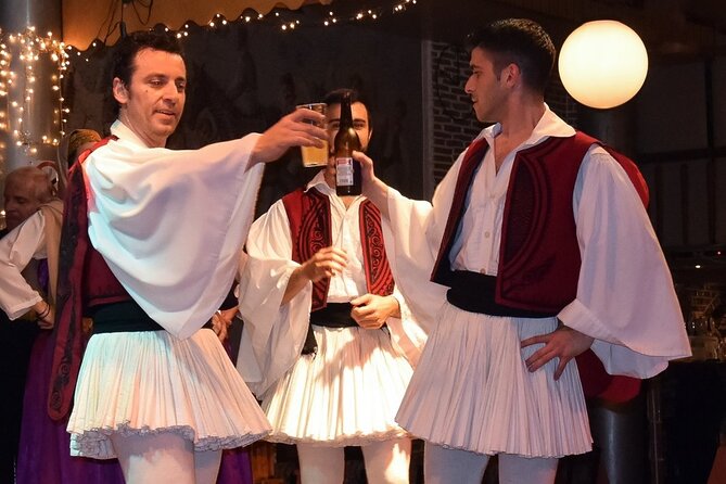Athens by night. Small walking and musical show. - A 8:30 pm night plan that stays simple