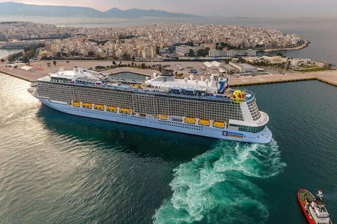 Athens Center to Cruise Piraeu's Terminals - Key reasons this transfer earns top scores