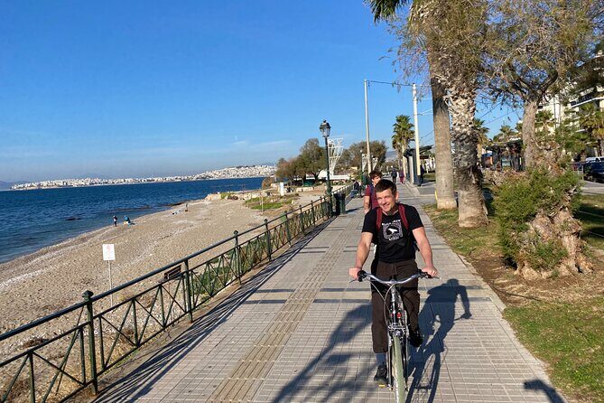 Athens Coastal Bike tour and Swimming Adventure - Stavros Niarchos Cultural Park: a short stop with a big visual payoff