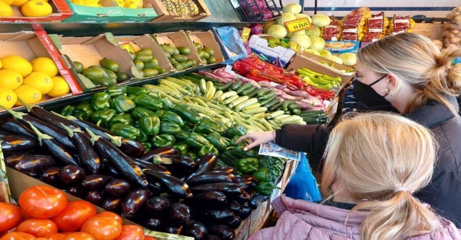 Athens: Cooking Class, Market Visit & Lunch at Local Tavern - Small Group Size: Why Up to 12 People Changes Everything