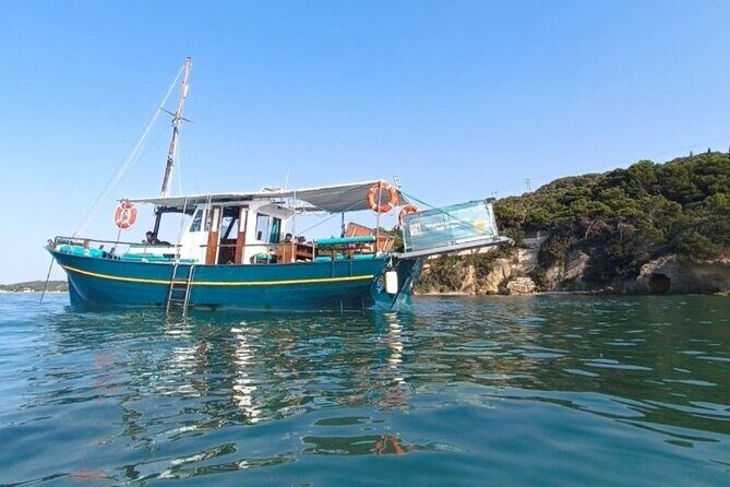 Athens Cruise Tour with Mediterranean BBQ - Quick checklist: what to bring and when to skip