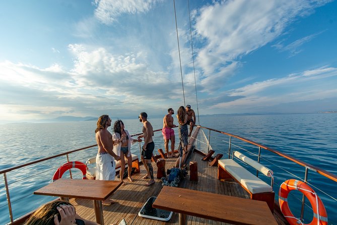 Athens Day Cruise: 3 Islands Tour in the Saronic Gulf with Lunch - Shade, sun, and “bring your own comfort” rules
