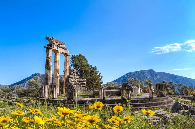 Athens: Delphi Day Tour with Museum & Arachova Village Visit - Entering the Delphi Archaeological Site: Apollo, theater, spring, and treasuries