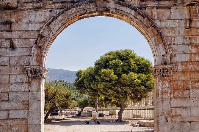 Athens Extended Half Day Private Tour - Hellenic Parliament: watching the guard change at the right time