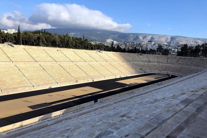 Athens Highlights from the Cruise Ship & Amazing Lunch Included - Syntagma Square and Plaka: ceremony and old streets