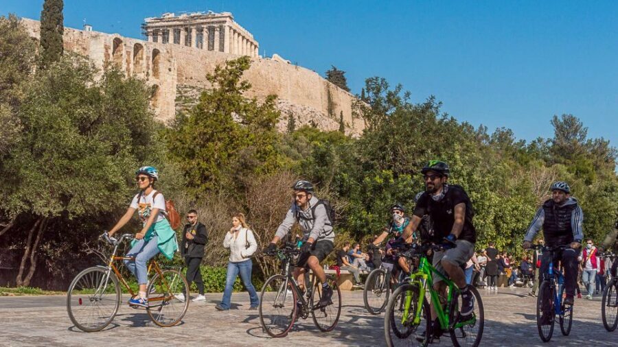 Athens Historical Center: Explore by Bike - Getting set up near Thessalonikis 140