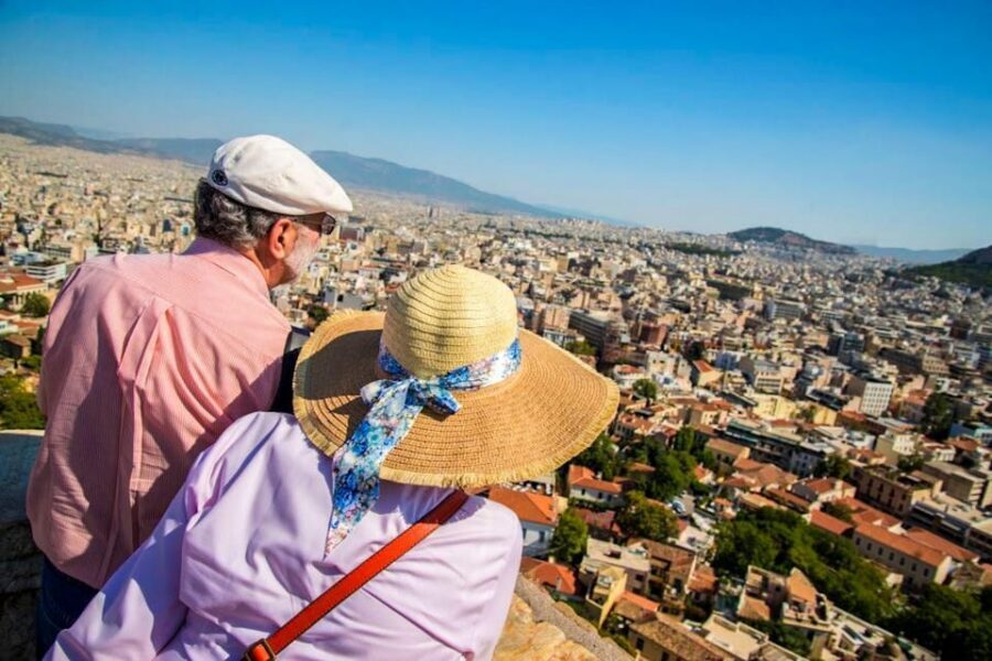Athens: Hop-On-Hop-Off & Acropolis & Acropolis Mus.& 3 audio - Using the Acropolis visit to time your photos and energy